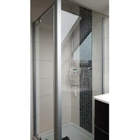 Apartment Pematra Unterm Dach Lubeck